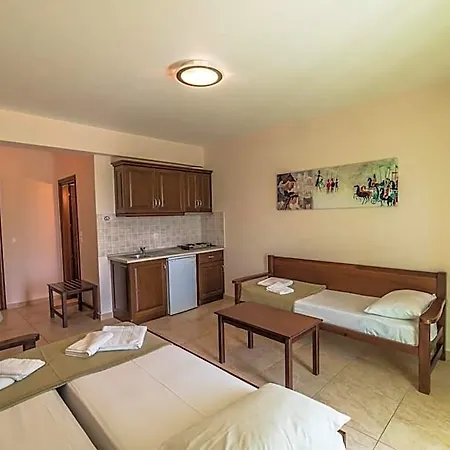 Hotell Zeus 4*